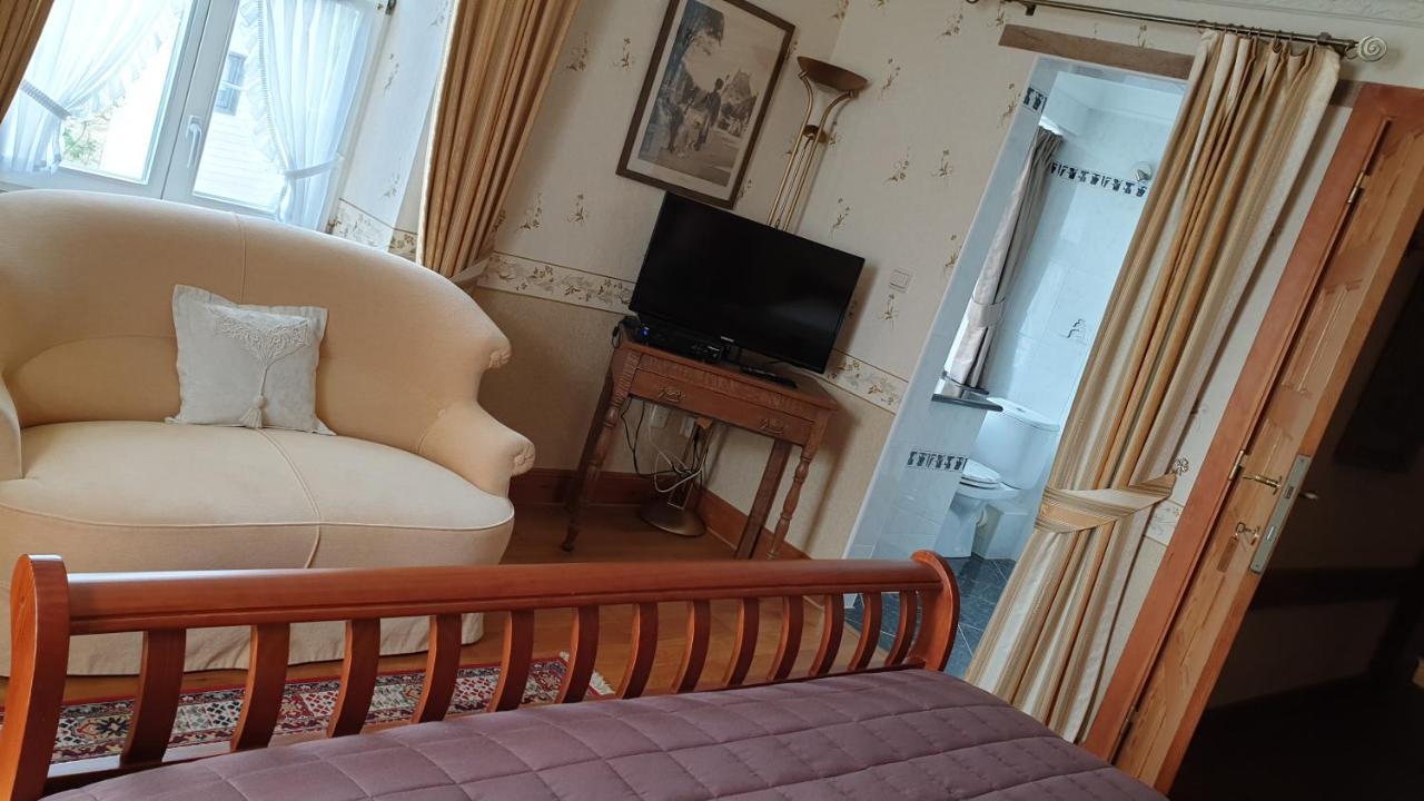 Le Prangeleux Bed & Breakfast Tenneville ภายนอก รูปภาพ